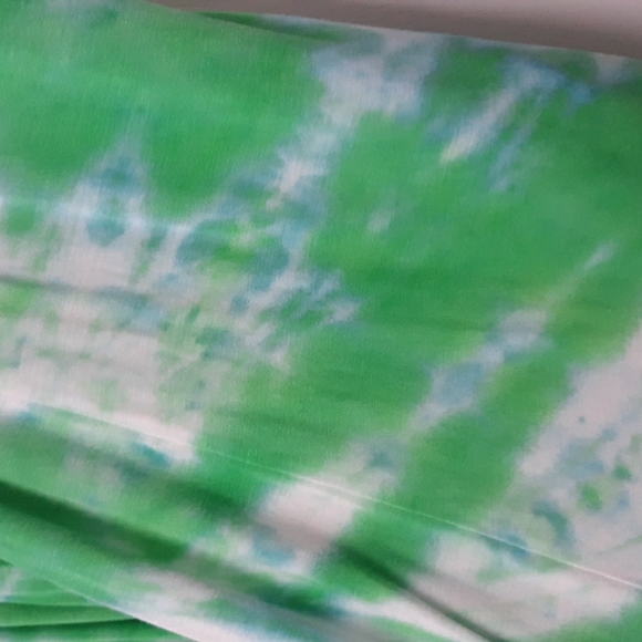 Lavish Faux-Layer Top Lace and Tie Dye Spring Blouse - Picture 3 of 4